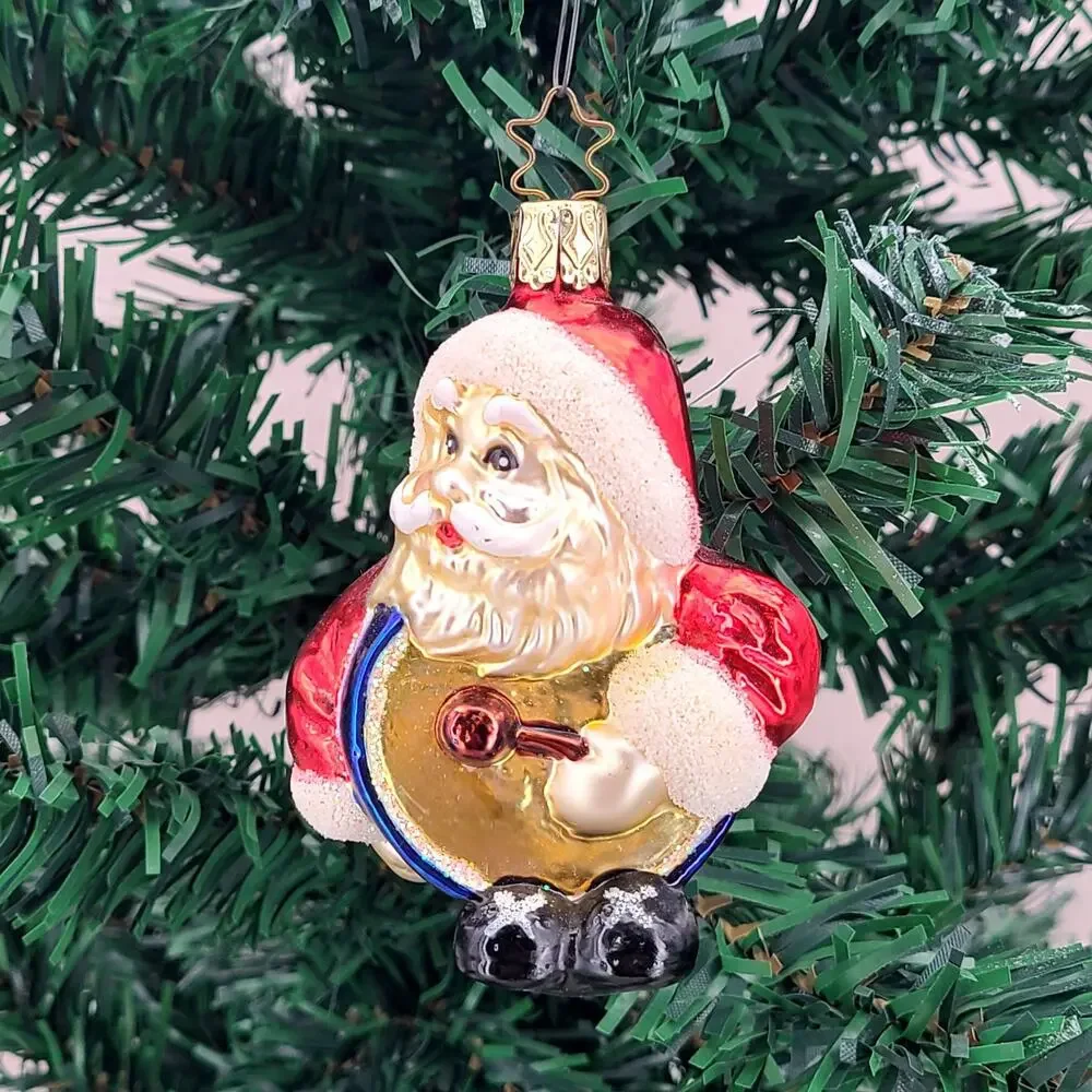 Ing Glas Santa on Parade Drum 3.5